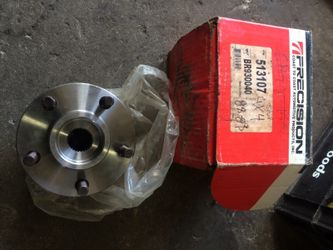 84–89 Cherokee/Wagoneer 4 x 4 hub