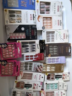 Kiss Press On Nails $5 Each New 