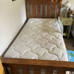 Twin Bed With Mattress And Box Spring 
