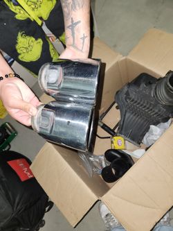 Dodge Charger Scat Pack Factory Exhaust Tips