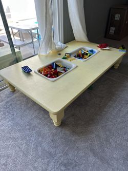 Lego/Magnet Table