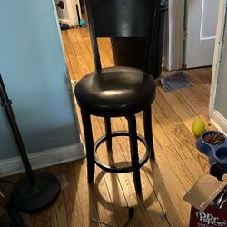 2 Barstools 