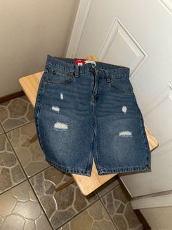 Boys Levi’s NWT size 16