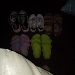 Girls Shoes Good Condition Size 13,2 ,3,4 $1.25 Each 