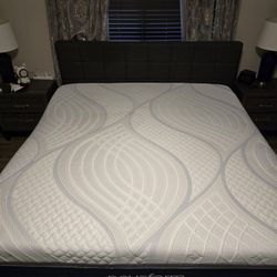 King Mattress (Novaform)