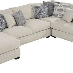 Bedford Park 3 Pc right Arm Chaise Sectional With Pillows 