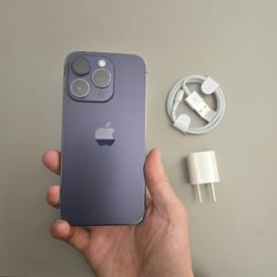 Apple iPhone 14 Pro 5G - UNLOCKED - Like New 