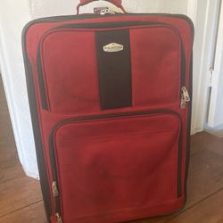 Ricardo Beverly Hill Soft-Sided 26” Suitcase