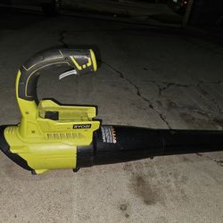RYOBI
40V 120 MPH 450 CFM Cordless Battery Variable-Speed Jet-Fan Leaf Blower (Tool-Only)