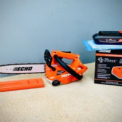 New Echo eFORCE 12 in. 56V X Series Cordless Battery Top Handle Chainsaw with 2.5Ah Battery and Charger