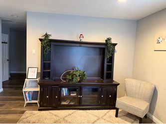 Tv stand