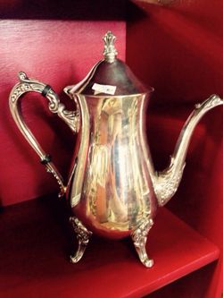 Silver pot