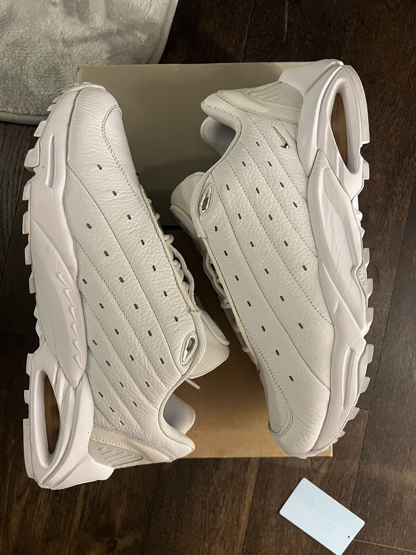 NIKE Hot Step Air Terra - NOCTA