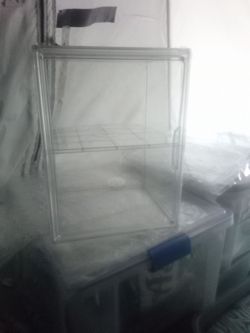 2 acrylic cabinets