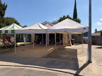 Pop-Up Canopy Tents
