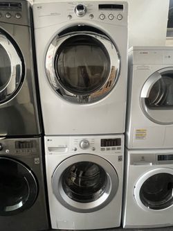 Washer and dryer LG 27”