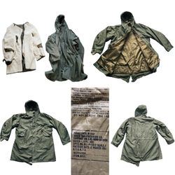 VTG Rare Authentic Official US Army Korean War M-1951 Fishtail Parkas W/ Wool Liner Frieze Authentic Size Medium/ Large in good pre-owned condition wi