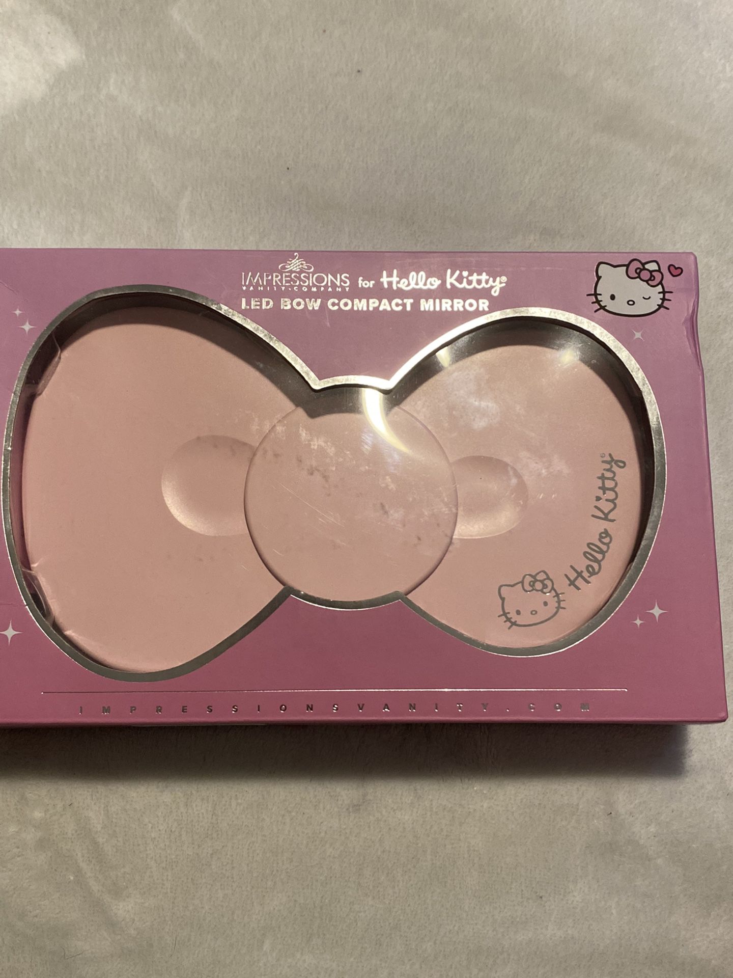 Hello Kitty Bow Compact Mirror 