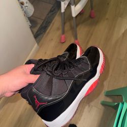 Jordan 11s