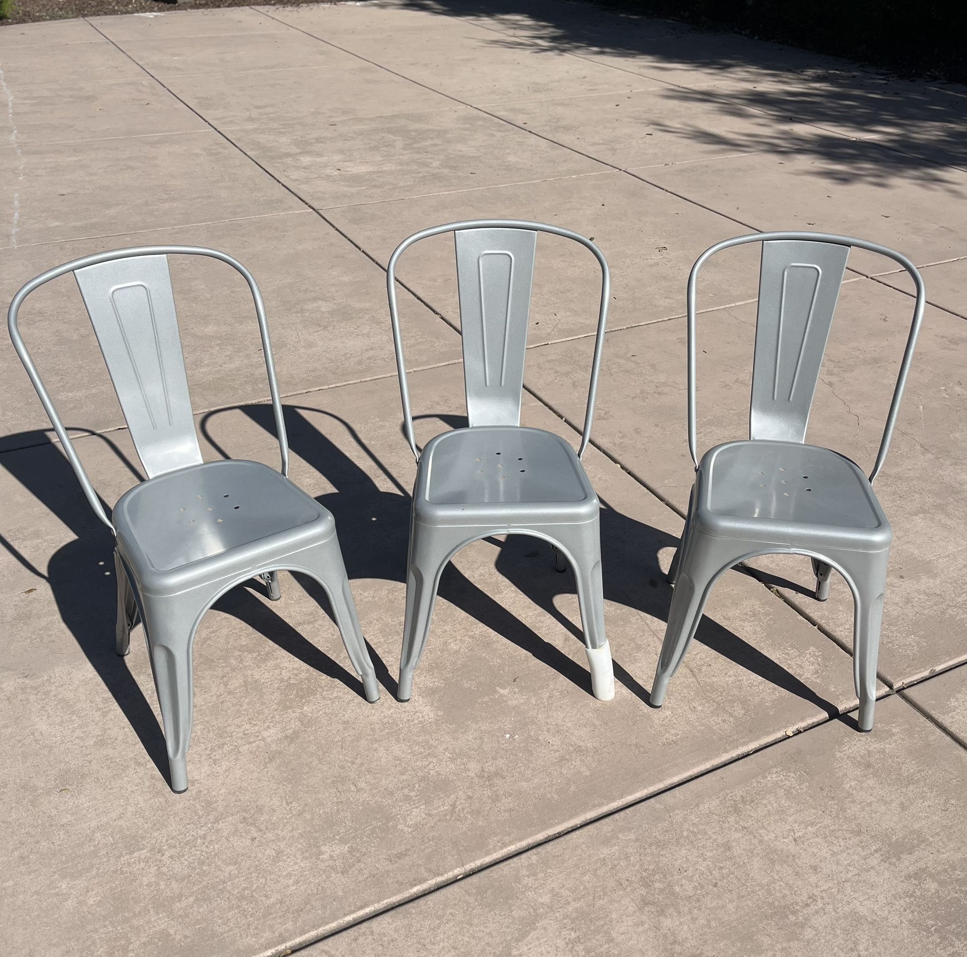 Chairs - Lightweight and Heavy Duty Metal Stackable Seating in Very Good Condition!!