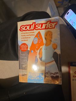 Soul surfer book