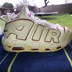 Nike Air More Uptempo White Varsity Red Outline