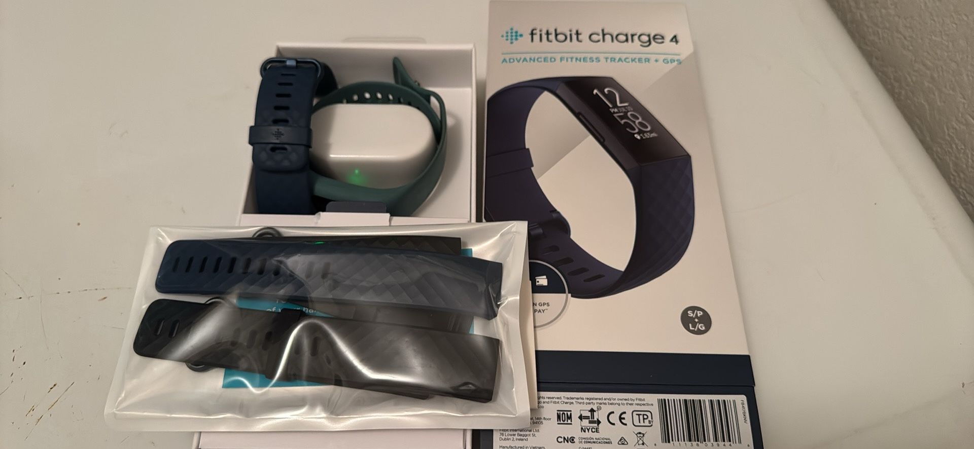 fitbit charge 4 accessories (FREE)
