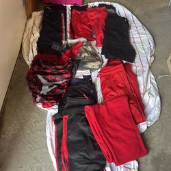 Huge amount of youth boys clothes Nike, champion, Levisand more