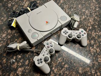 Original Sony PlayStation 1 (SCPH-1001 Audiophile Model) + Controllers + Crash Bandicoot