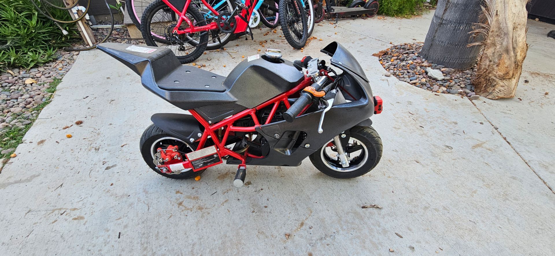 Pocket rocket mini bike