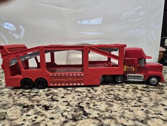 Disney Pixar Cars Mack Hualer Plastic 