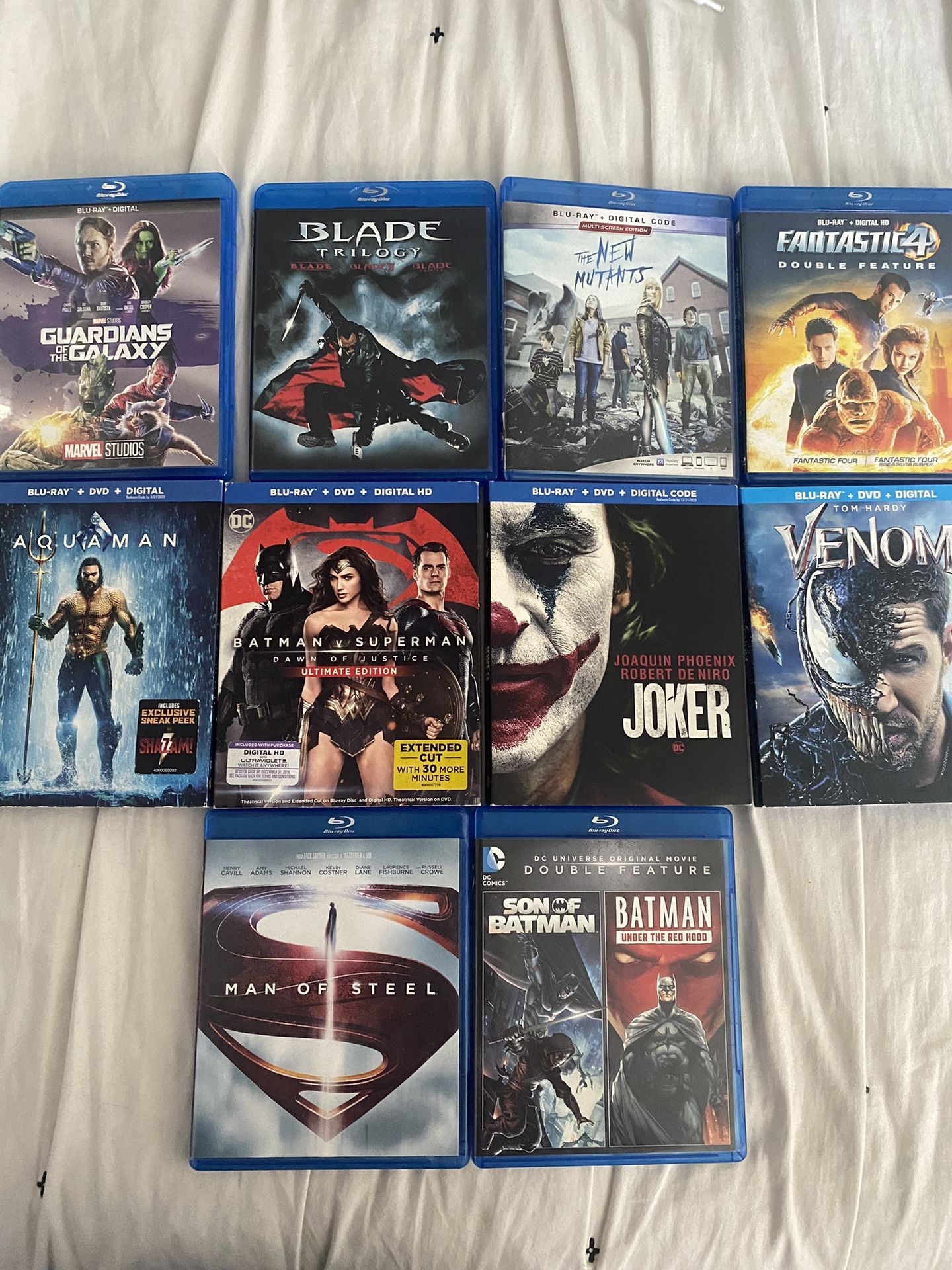 Mix Of Marvel And DC Blu-ray’s Lot