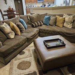 Sectional & Ottoman 