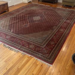 Hand Knitted Oriental Rug. 