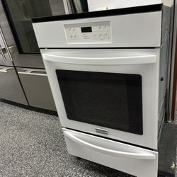 Frigidaire White Gas Oven 24”