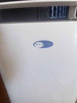 Portable AC  Whynter brand