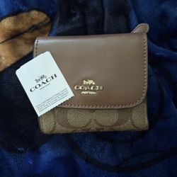 COACH SIGNATURE PVC SMALL WALLET