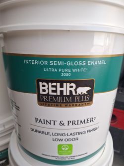 BEHR PREMIUM PLUS INTERIORS