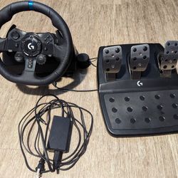 Gaming Steering Wheel Logitech: G923. For PC, PS4 & PS5