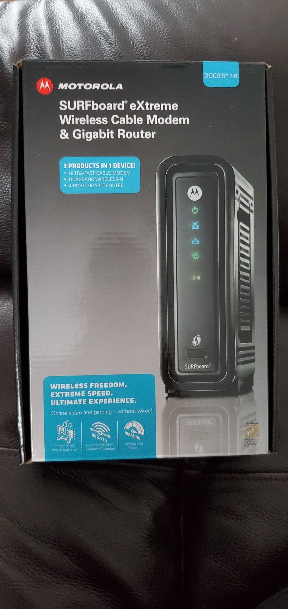 Motorola modem+router