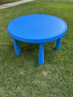 IKEA Kids Blue Round Table 