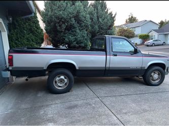 1991 Dodge Dakota