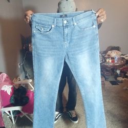True Religion Riki Jeans 