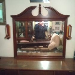  Bassett Furniture: Large Solid Wood Dresser Mirror. 