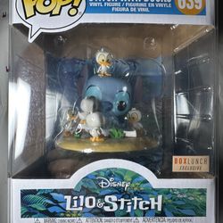 Funko Pop! Disney Lilo & Stitch No.639 Stitch w/ Ducks Vinyl Figure Exclusive