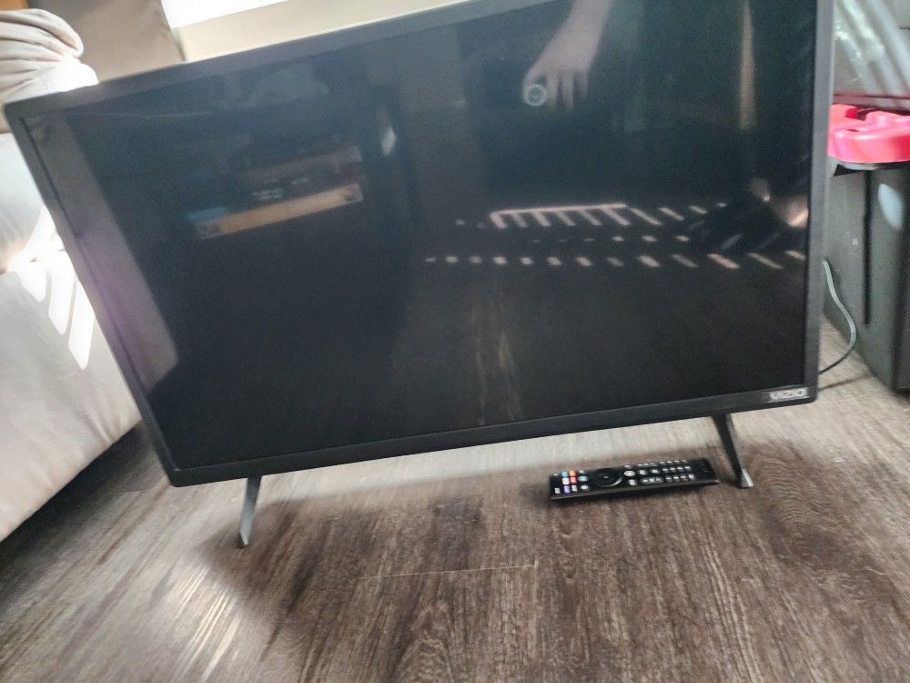 Vizio 32inch Smart TV