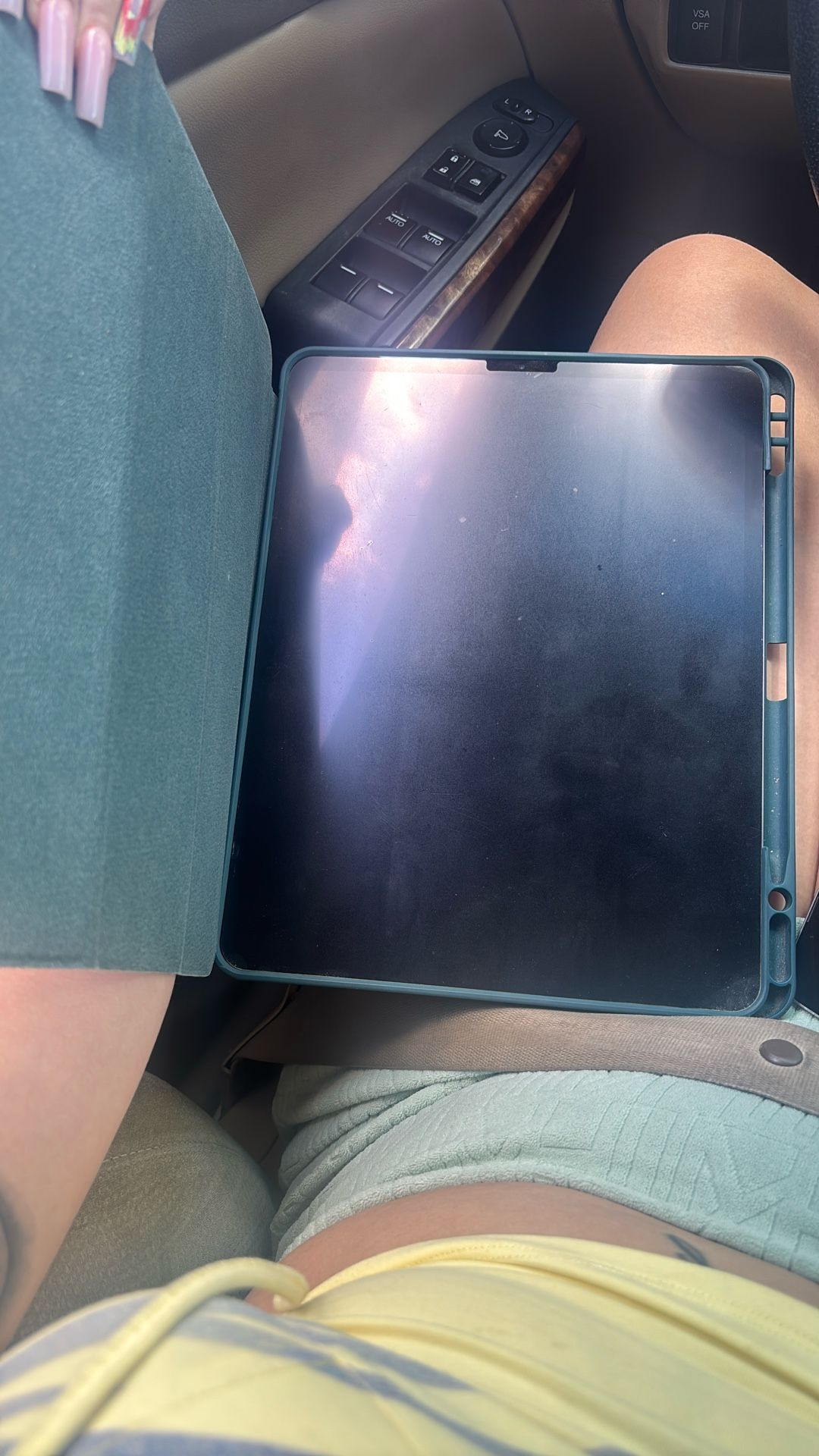 IPAD 12.9 INCH