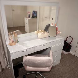 URGENT!! White Vanity Desk With Mirror