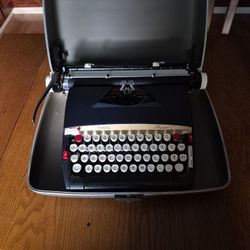 Old Fashion Typewriter