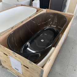 Solid Surface Bathtub 69”
